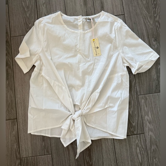 Grand & Greene|White short sleeve Tie-Front Top in cotton blend•••NWT, Large - Picture 7 of 13